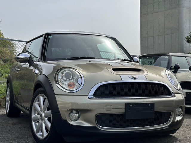MINI　R56　クーパーS　2009年式　シルバーツートン