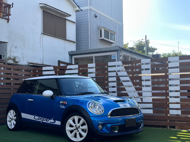 MINI　R56　クーパーS　2010年式　ブルーツートン