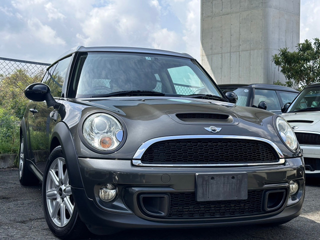 MINI　R55　クラブマン　クーパーS　2011年式　グレーツートン